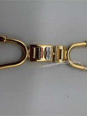 Vintage Gucci Accessory Collection Double Loop Key Ring Gold Tone with COA
